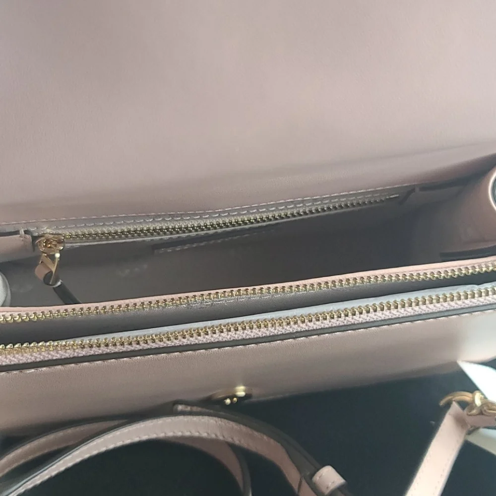 Tory Burch Pink Quilted Crossbody Bag - Picture 7 of 10